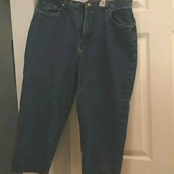 Capri Lot - Picture 5 of 8